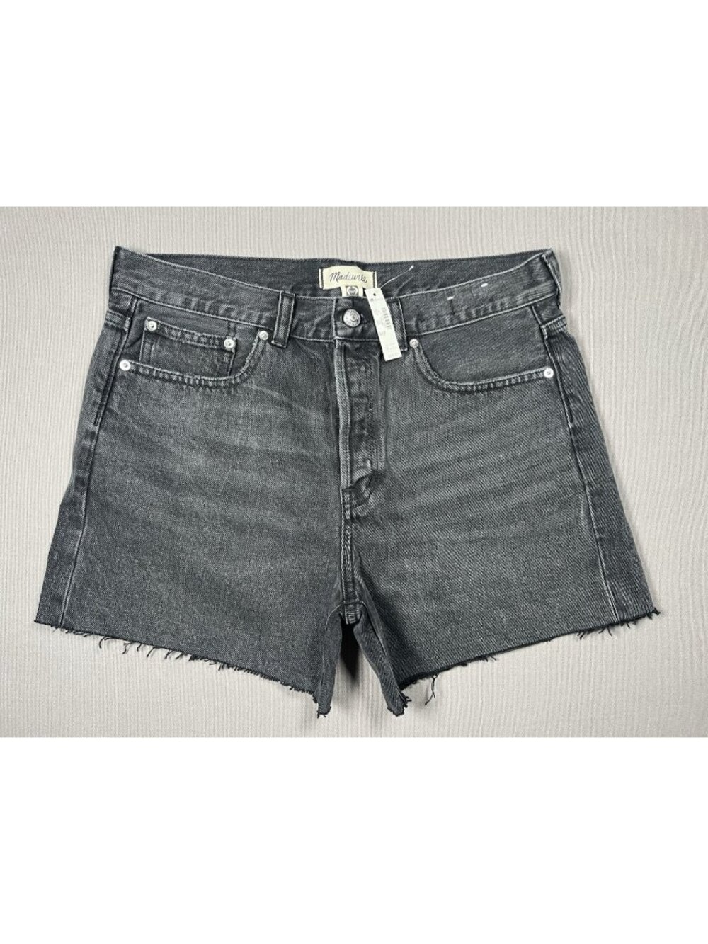 NWT Madewell The Brynn Long Black Levin Wash Jean Shorts Inseam 4" - Women 28